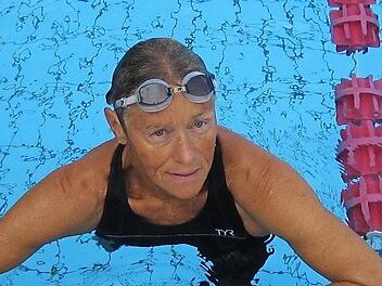 15 Goldmedaillen gewann Kristina Geuter (SSG Coburg) bei den internationalen Bayerischen Sommermeisterschaften der Masters. Foto: Klaus Geuter