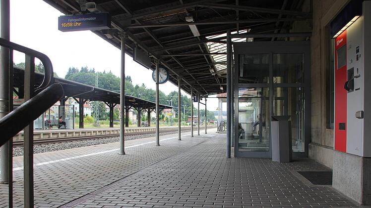 Impressionen vom Bahnhof Kronach - fotografiert im Sommer 2018. Foto: Andreas Schmitt