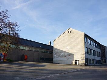 Klare Vorstellungen hat der Gemeinderat mittlerweile davon, wie die Schule  mit Turnhalle umgebaut werden soll.Heike Schülein