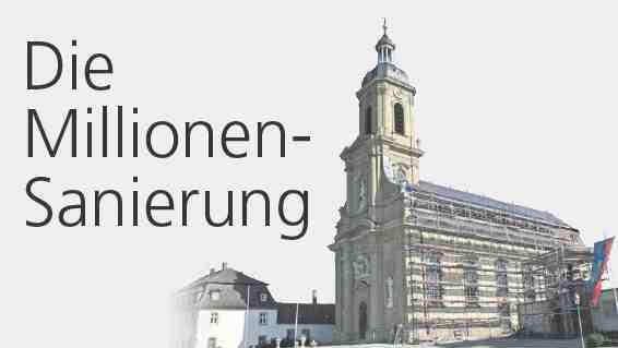 Abtransport der Kirchenbänke