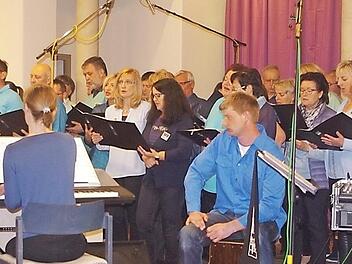 "Spirit Voices" stellten sich schon öfters in den Dienst der guten Sache. Foto: Archiv/Heike Schülein
