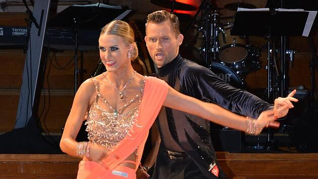 Renommierte Paare werden beim Tanzturnier in Bad Kissingen zu Gast sein, darunter etliche Finalisten aus Welt- und Europameisterschaften.  Archivfoto: Björn Hein