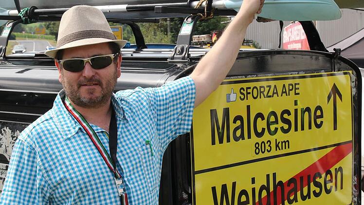 Marcus Schmölzing ist mit seiner Vespa schon an den Gardasee gefahren. Foto: Michael Stelzner