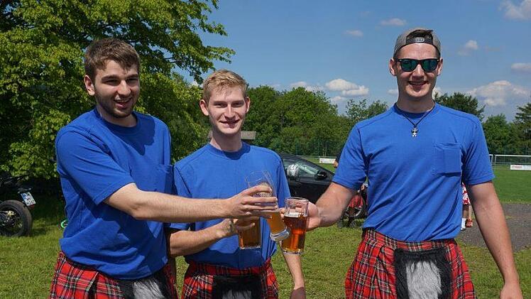 Stilecht zu den Highlandgames Langenleiten. Foto: Marion Eckert
