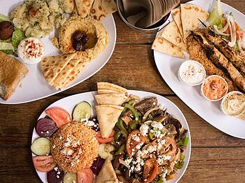 Die griechische Küche bietet eine Vielzahl an Köstlichkeiten.