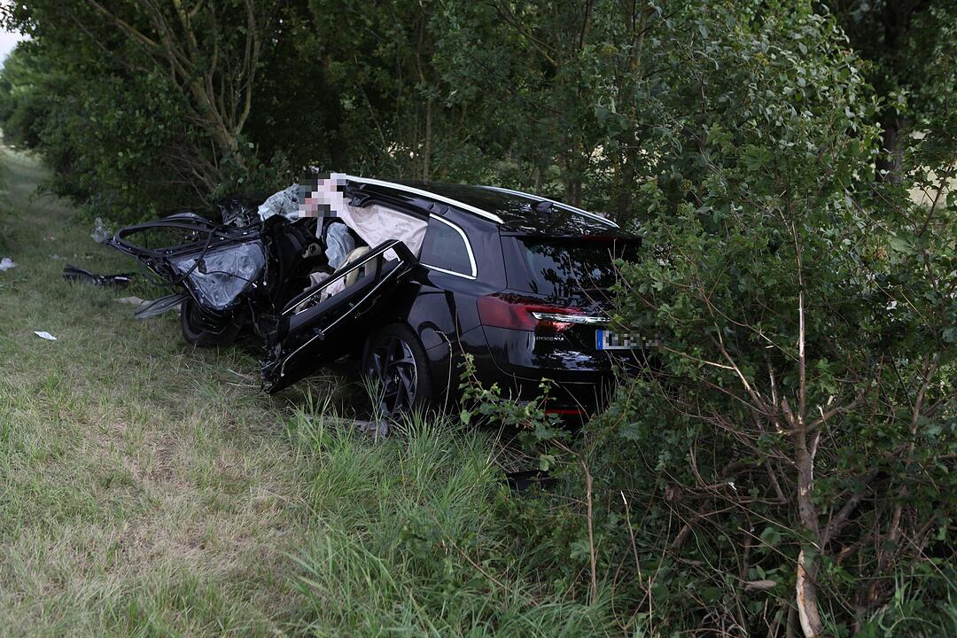 Ansbach: Fünfköpfige Familie bei Unfall verletzt
