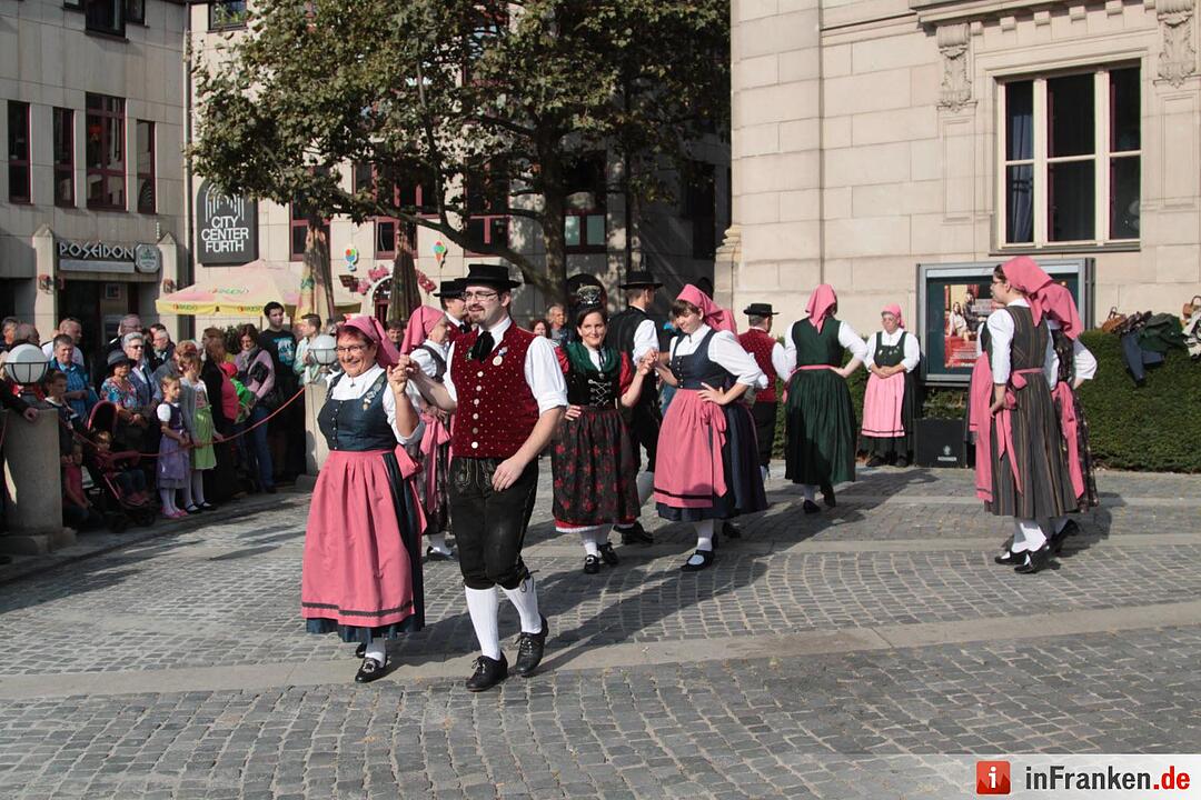 Fürther Michaeliskirchweih eröffnet