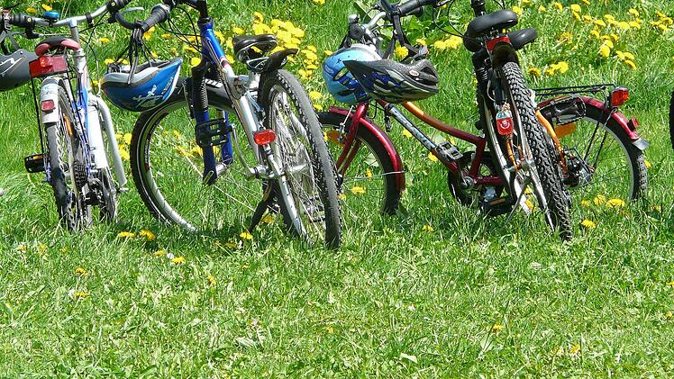 Mit dem Fahrrad lässt sich Bamberg wunderbar emissionsfrei erkunden. Foto: hans/pixabay.com