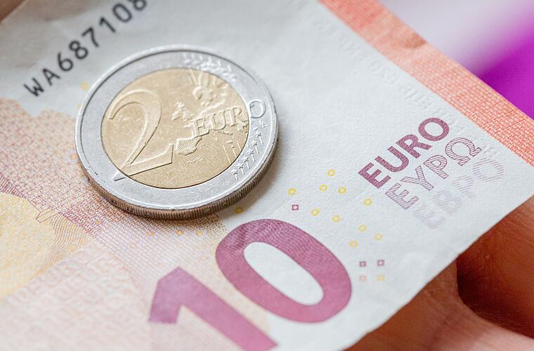 Ifo: Erhöhung des Mindestlohns lässt Preise steigen
