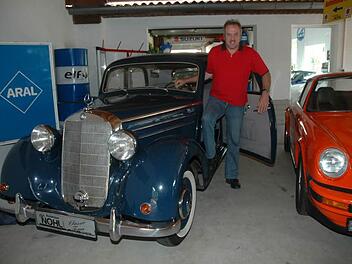Dieter Nohl mit seinem "echten Oldtimer" Mercedes Benz 170 S, Baujahr 1951. Foto: K.-H. Hofmann