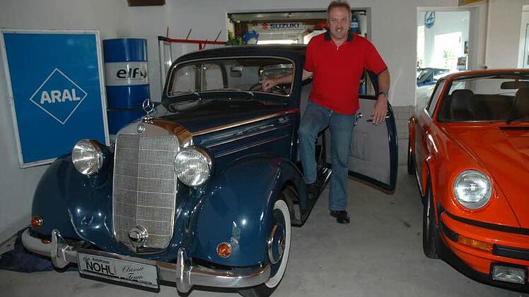 Dieter Nohl mit seinem "echten Oldtimer" Mercedes Benz 170 S, Baujahr 1951. Foto: K.-H. Hofmann