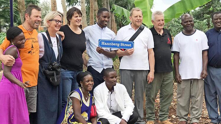 In Uganda gibt es jetzt eine "Hannberg Street". Fotos: privat