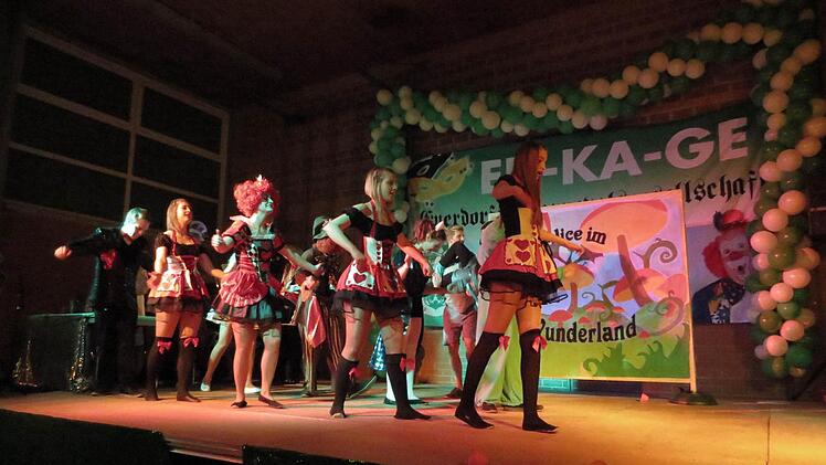 Showtanz "S+D einfach anders" - die Jugendgarde Foto: Doris Bauer