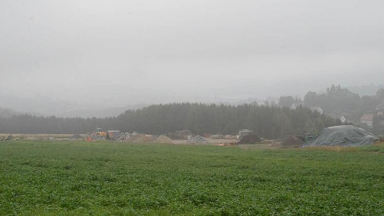 Wie es mit dem Lagerplatz eines Gartengestalters bei Seelach weitergehen wird, bleibt weiterhin offen.  Foto: K.- H. Hofmann