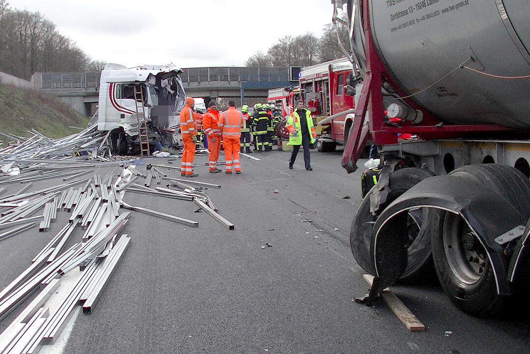 Tödlicher Lkw-Unfall auf der A3