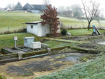 Für die Kläranlage des Marktleugaster Ortsteiles Neuensorg läuft die Betriebsgenehmigung Ende 2016 aus. Künftig wird das Abwasser per Druckleitung nach Marktleugast gepumpt. Foto: Klaus-Peter Wulf