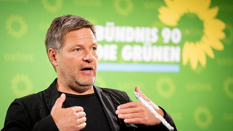 Grünen-Bundesvorsitzender Robert Habeck äußerte sich am Donnerstagabend in der Talkshow von Maybrit Illner zur einer möglichen Erhöhung der CO2-Steuer.
