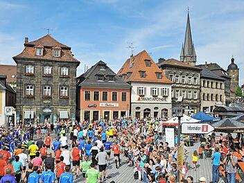 Der Marktplatz wird wieder vor Läufern nur so wimmeln. Foto: Jürgen Steinmetz