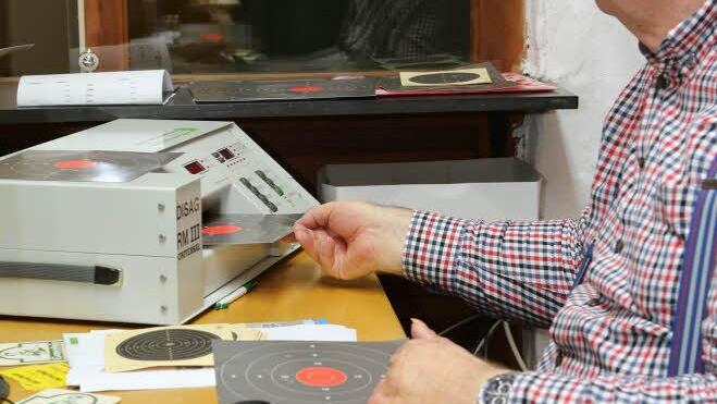 Hier werden die Ergebnisse der Zielscheiben digital ausgewertet... Foto: Barbara Herbst