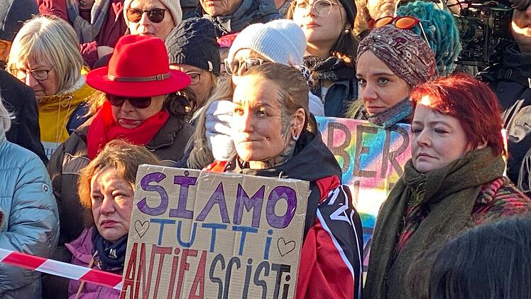 Zehntausende protestieren in Franken gegen Rechts - "Demokratie in Gefahr"
