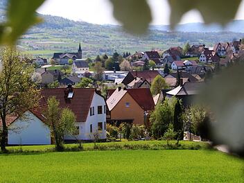 Gute Aussichten für Weilersbach: Die Wirtschaftslage erlaubt in den nächsten fünf Jahren Investitionen von neun Millionen Euro.  Foto: Josef Hofbauer