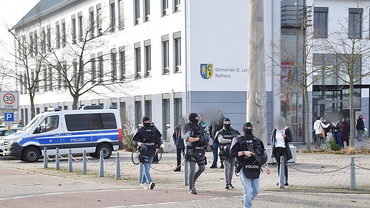 St. Leon-Rot: Schülerin bei Gewalttat getötet -Täter ist auf der Flucht