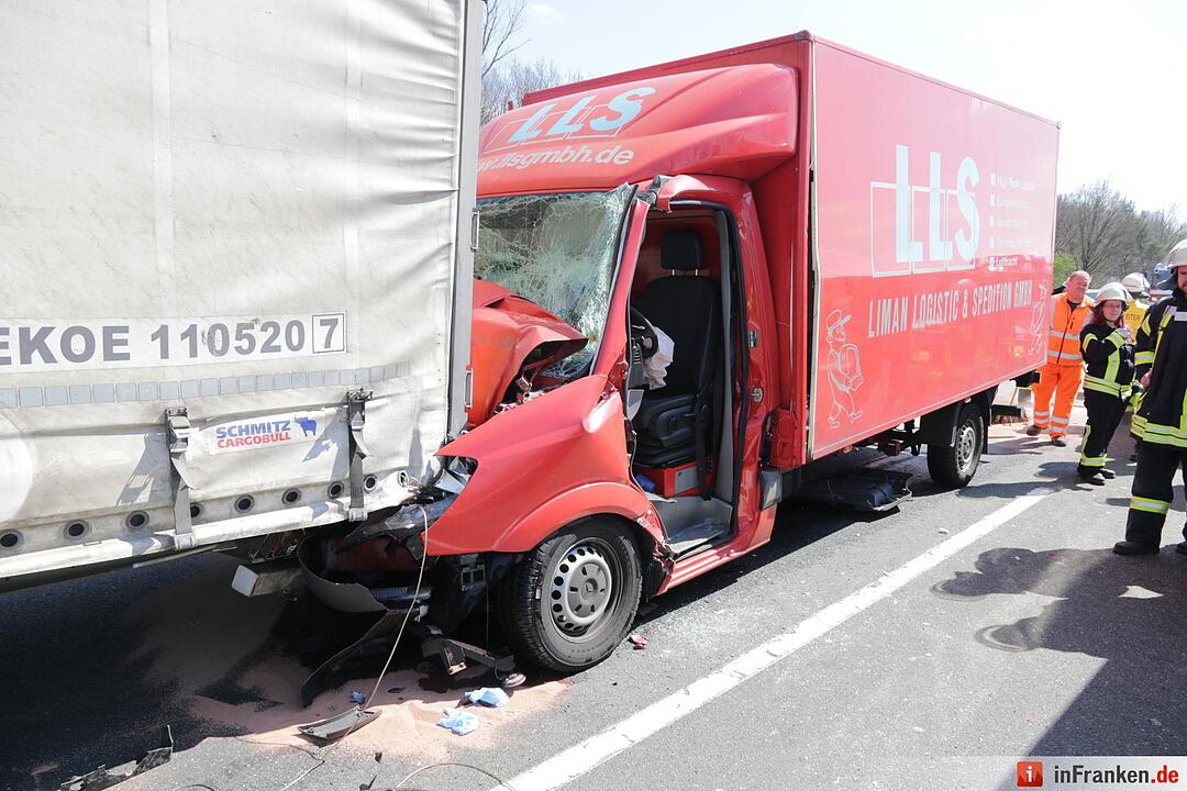 Lkw-Auffahrunfall auf A3 bei Höchstadt: Ein Schwerverletzter