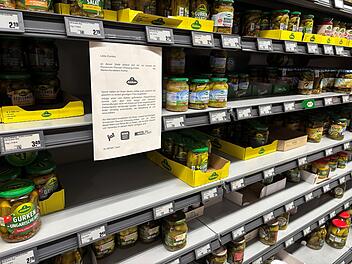 Erlangen: Rewe-Markt sorgt mit Aushang f&uuml;r Verwirrung