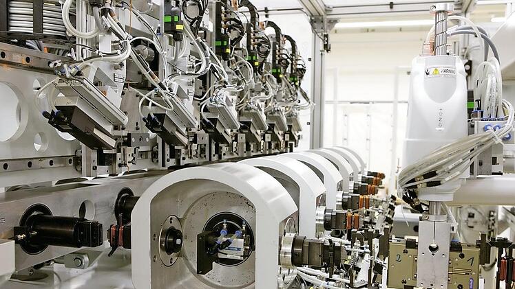 Elmotec stellt unter anderem Wickelautomaten für die Großserienfertigung von Elektromotoren her. Foto: Elmotec Statomat