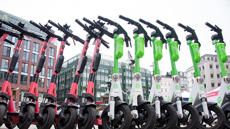 Nürnberg will E-Scooter stärker regulieren