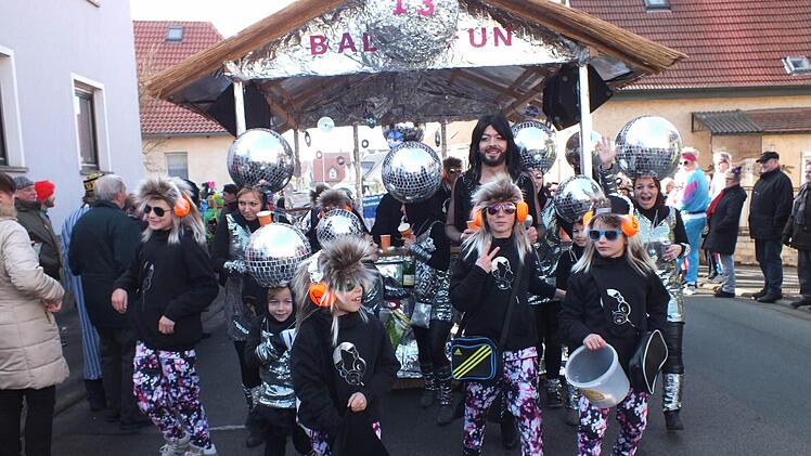 Diese Gruppe nahm "Conchita Wurst" und den "Contest Eurovision" aufs Korn.