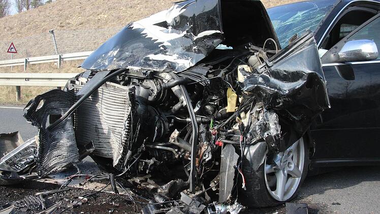 Unfall auf der B 303. Foto: Marco Meißner