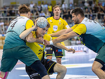 HSC-Pleite und vier rote Karten bei wildem Handball-Auftakt