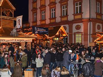 Bayreuther Winterdorf 2025: Erster "Weihnachtsmarkt" in Franken öffnet schon Mitte Oktober