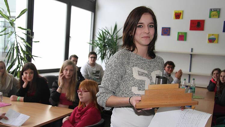 "Mir hat das Praktikum bei der Schreinerei Bodenschlägel sehr viel Spaß gemacht", sagt Milena Konrad. Foto: Sonja Adam