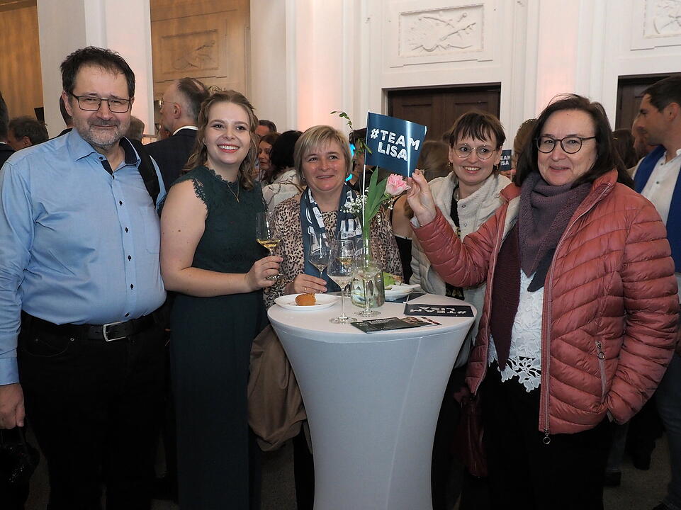 Die 68. Fr&auml;nkische Weink&ouml;nigin wurde gekr&ouml;nt.