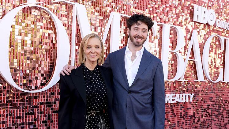 Ihren ersten gemeinsamen Dreh mit Sohn Julian Murray Stern wird Lisa Kudrow nie vergessen.