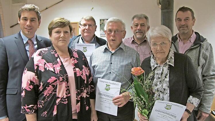 GV Pautzfeld (v. l.): Bürgermeister Torsten Gunselmann, Vorsitzende Claudia Rattel, Josef Schuberth, Friedbert Schneider, Wolfgang Schrauder, Annemarie Fabry, Klaus Denzler Foto: Mathias Erlwein