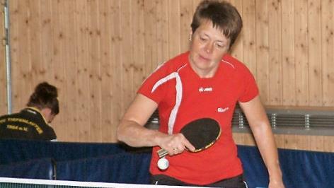 Gisela Hable vom TSV Teuschnitz blieb beim 7:3-Sieg in Naila in ihren drei Einzeln ungeschlagen.  Foto: Hans Franz