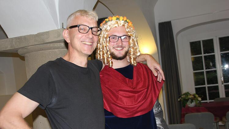 Der Regisseur Daniel Leistner (links) und Jan Welsch freuen sich auf die  Aufführungen.Fotos: Veronika Schadeck