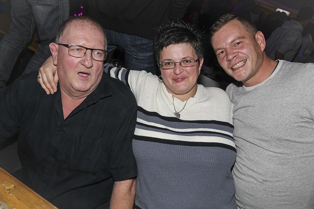 Party und Tanz in der Dreifachhalle