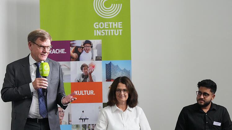 Außenminister Wadephul besucht Indien