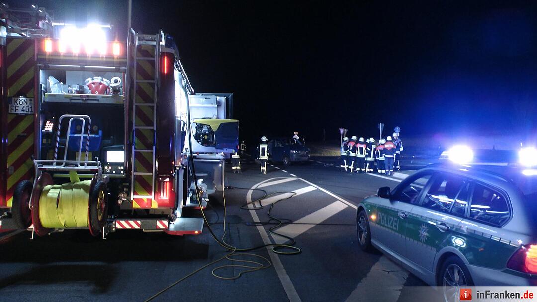 Pkw uebersieht 17 jaehrigen Motorrad bei Bad Koenigshofen
