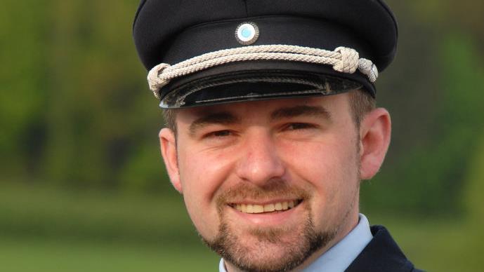 Kommandant Manuel Steinl  ...