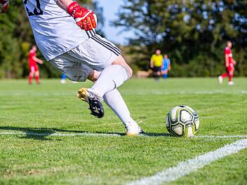 Bei Testspielen probierten die Teams aus dem Landkreis Bad Kissingen ihre an meist nicht inihrer Liga beheimateten Mannschaften aus - mit unterschiedlichem Erfolg. Foto: René Rupprecht