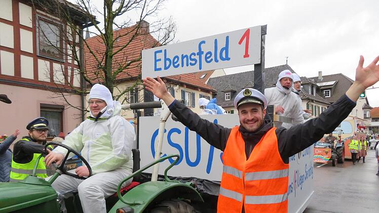 "Mit uns f(l)iegen Sie richtig" - die CSU Ebensfeld startete schon mal ihr Space Shuttle Ebensfeld 1