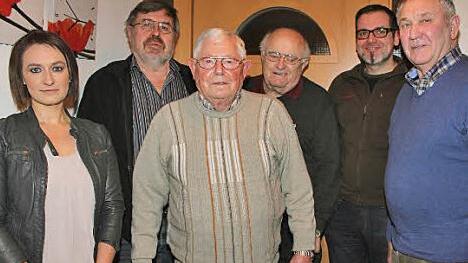 Ehrungen für langjährige Mitgliedschaft gab es beim Obst- und Gartenbauverein Gemünda (von links): Annika Heubner, Werner Hämmelmann, Willi Schindler, Lothar Fritz, Marcus Schweizer und Reinhold Kallenberger. Foto: Carsten Höllein