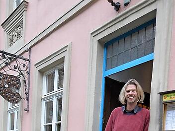 Philipp Sommer will die "Galerie am Stephansberg" in bewährter Weise fortführen. Foto: Ronald Rinklef