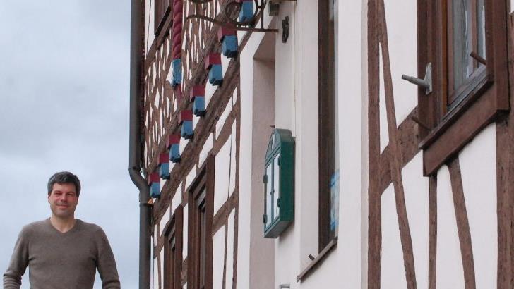 Die Fassade des Gasthofs ist stattlich.  Fotos: Wolfgang Dünnebier