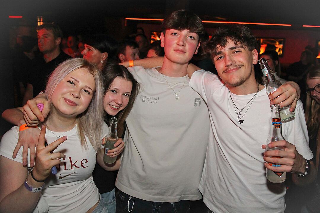 RADSPITZ live im Schwingen Nightlife